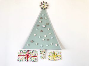 DIY Weihnachts-Countdown, Upcycling, Weihnachtsbaum basteln