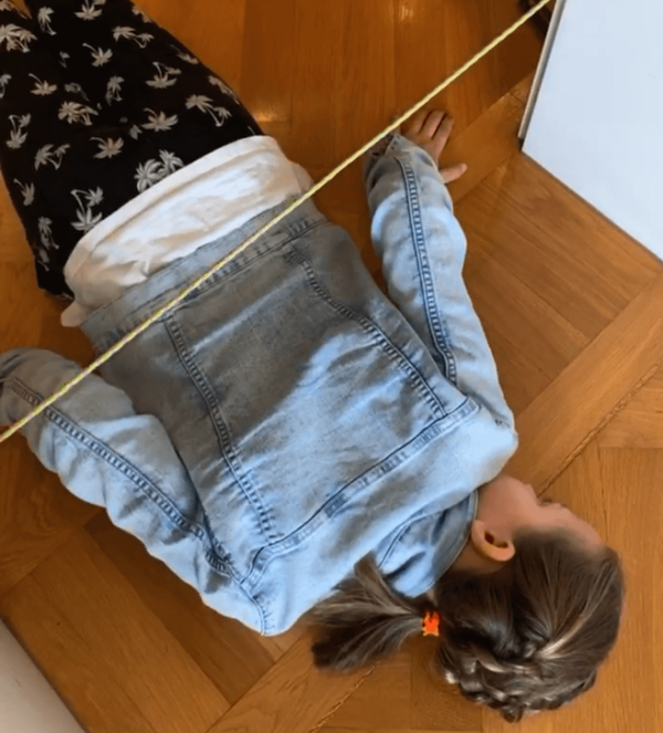 8 lustige Spiele mit Kindern für drinnen Heimatdinge