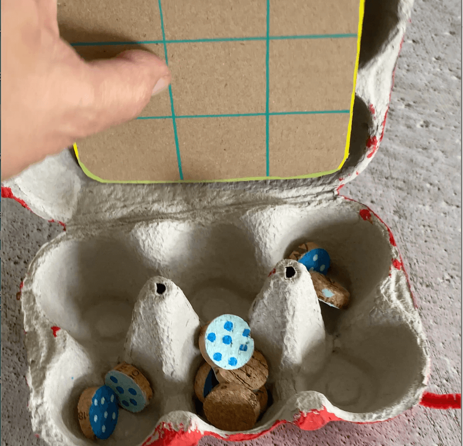 Basteln mit Eierkarton im Sommer – 3 kreative DIY-Ideen 4 krebs-eierkarton-spiel-mti-basteln-verpackung