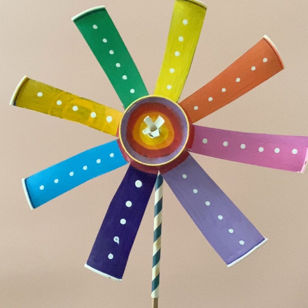https://heimatdinge.de/kinderbeschaeftigung-ferien-upcycling-basteln/